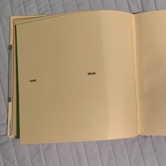 Wedding Picture album ** free with purchase**[ - Picture 4 of 4